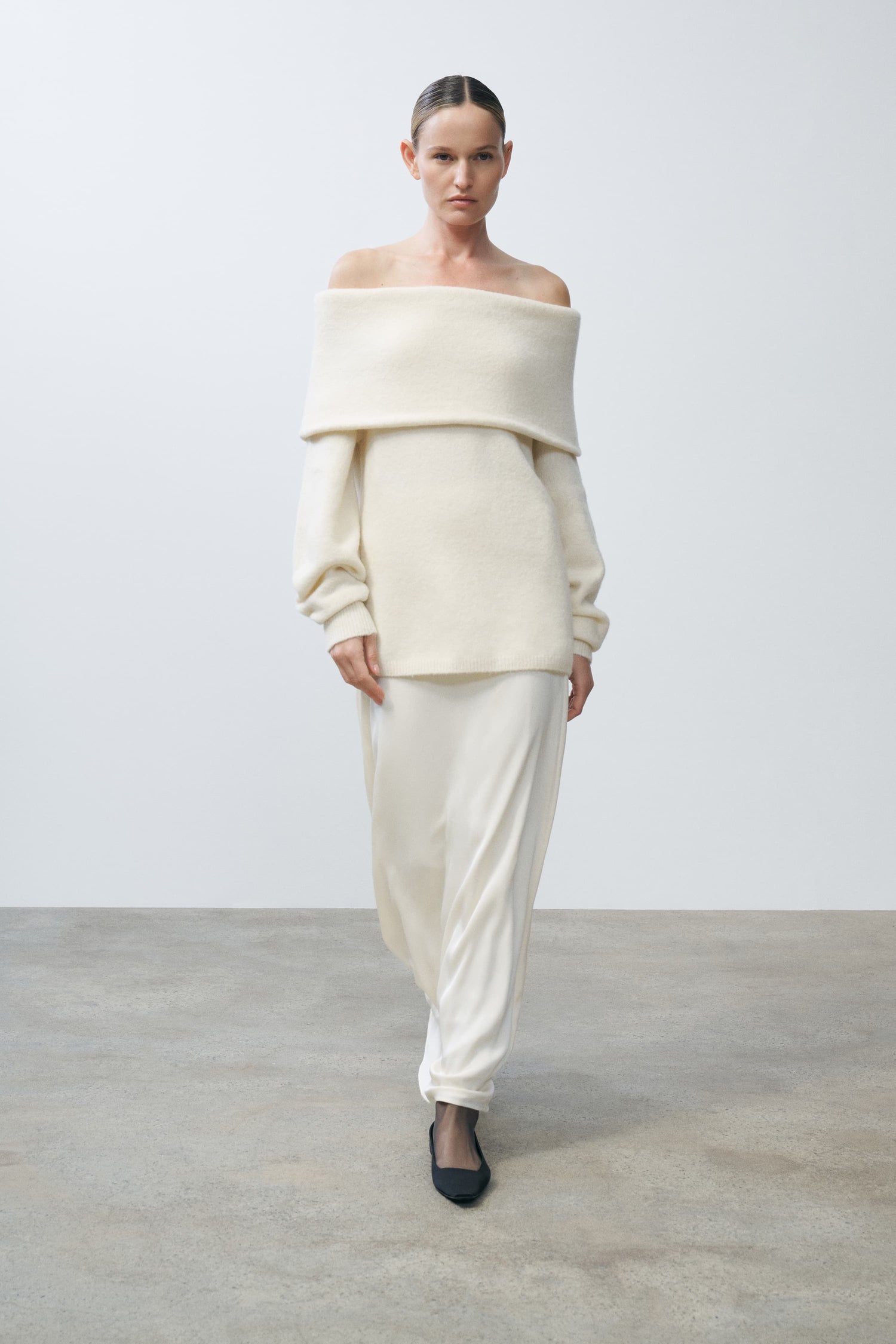 Saffiyya Off The Shoulder Sweater