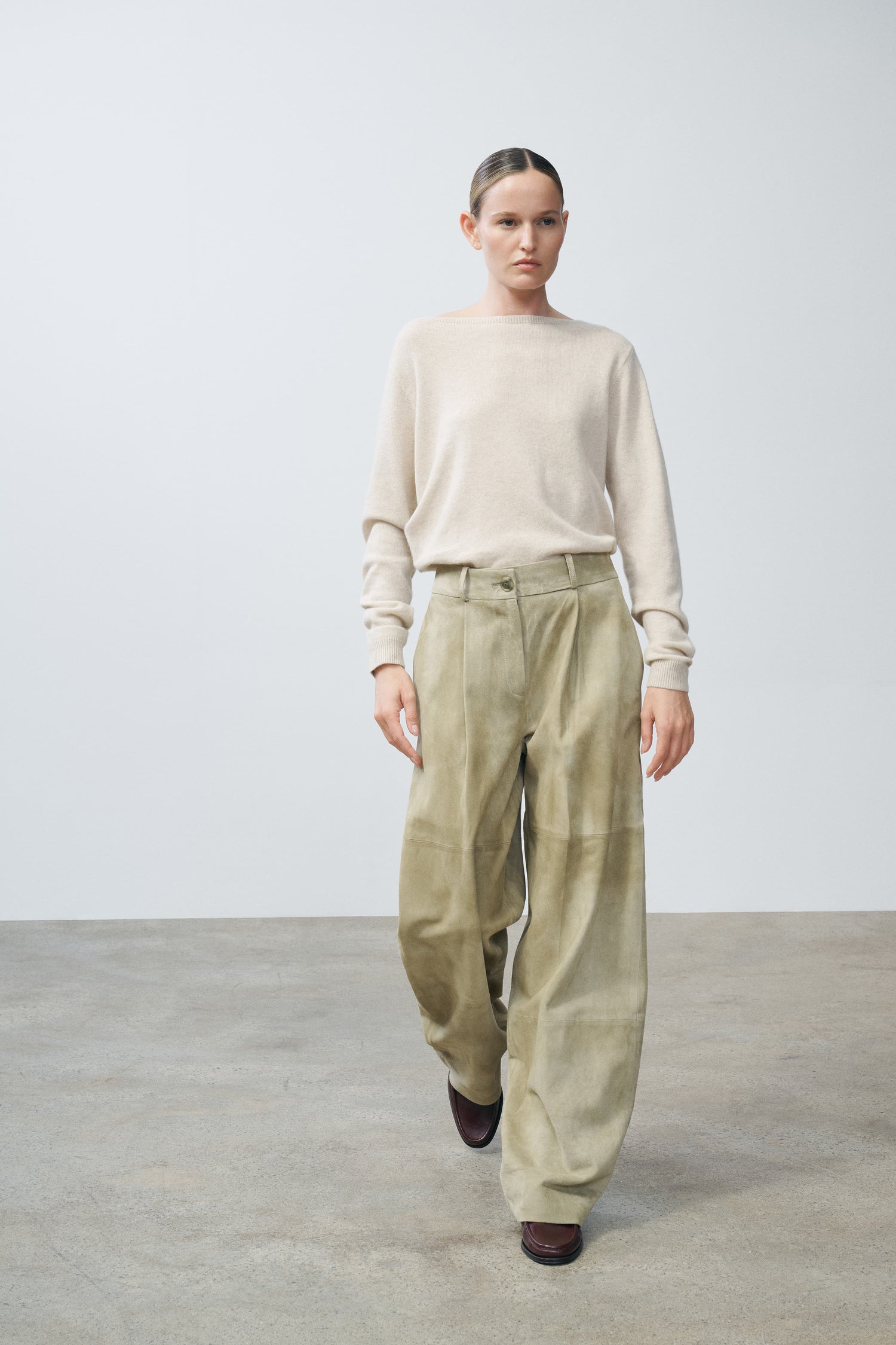Kiwi Suede Trouser