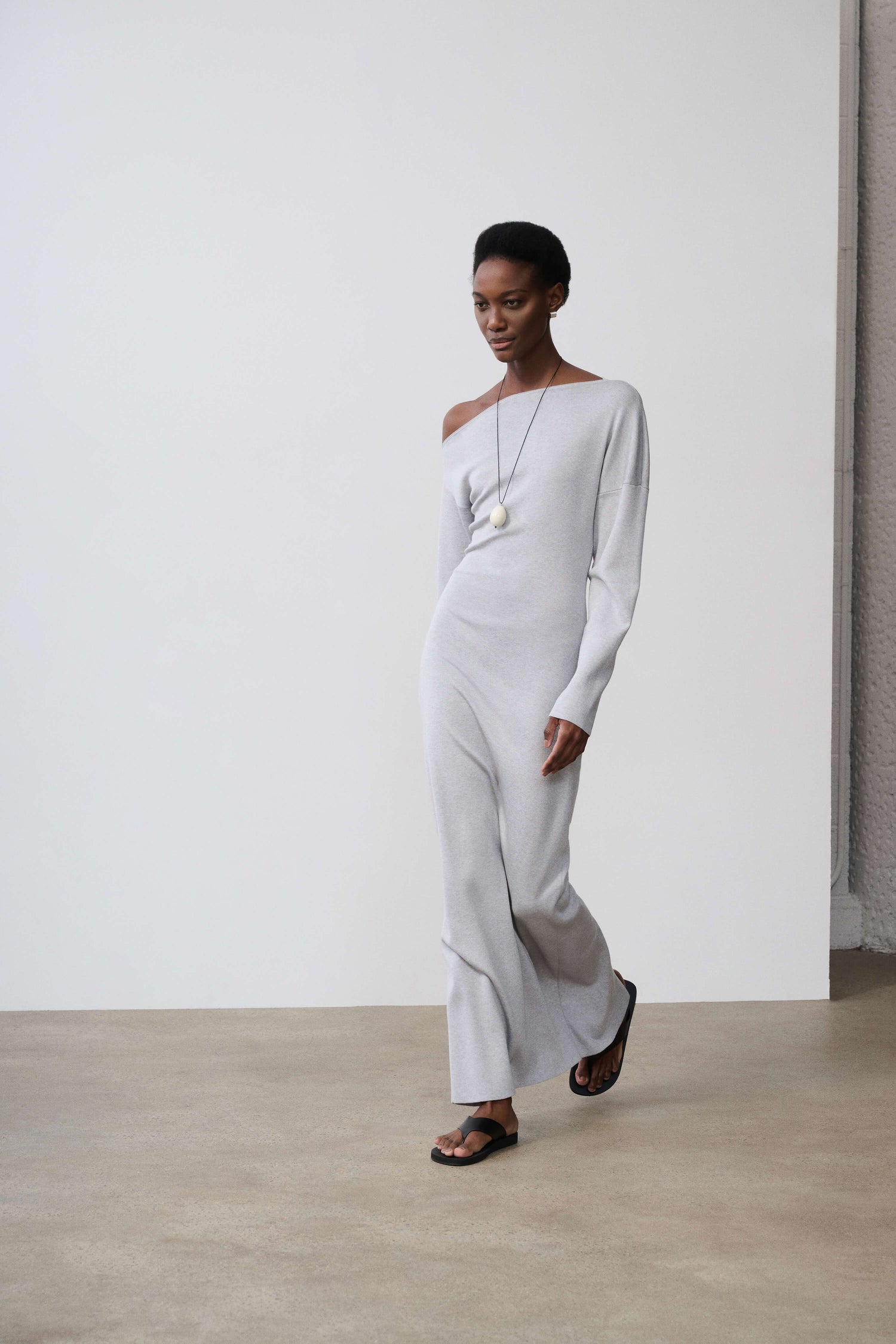 Lesly Off Shoulder Knit Dress