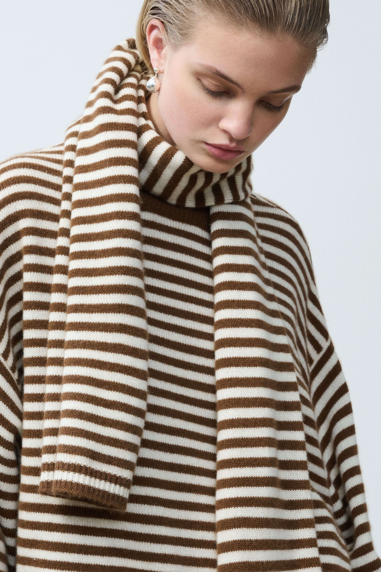 Waldo Striped Cashmere Sweater & Scarf