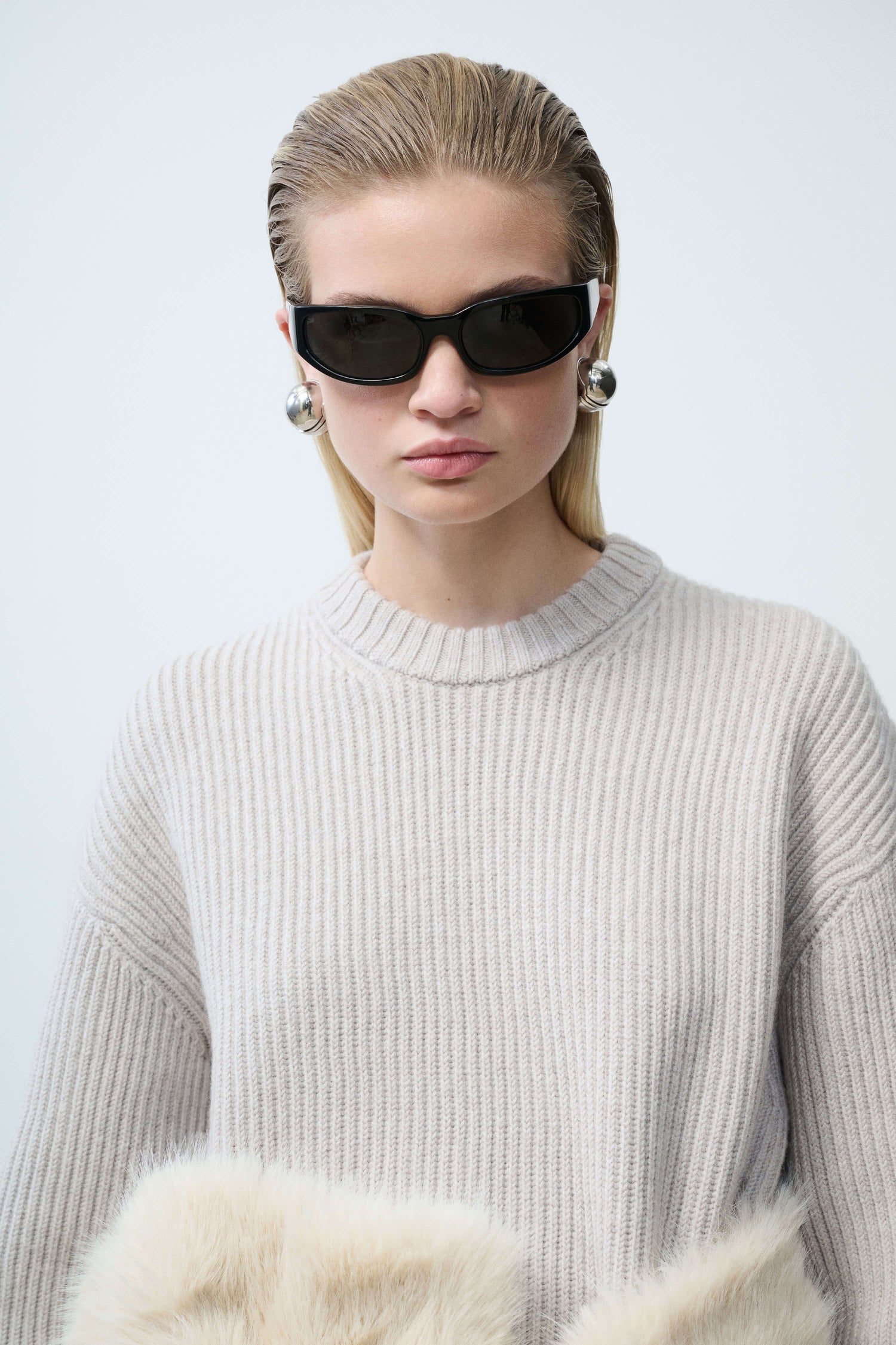 Madisyn Classic Knit Crewneck