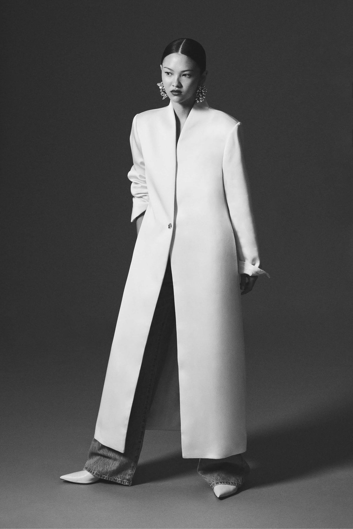 Veda Coat Front