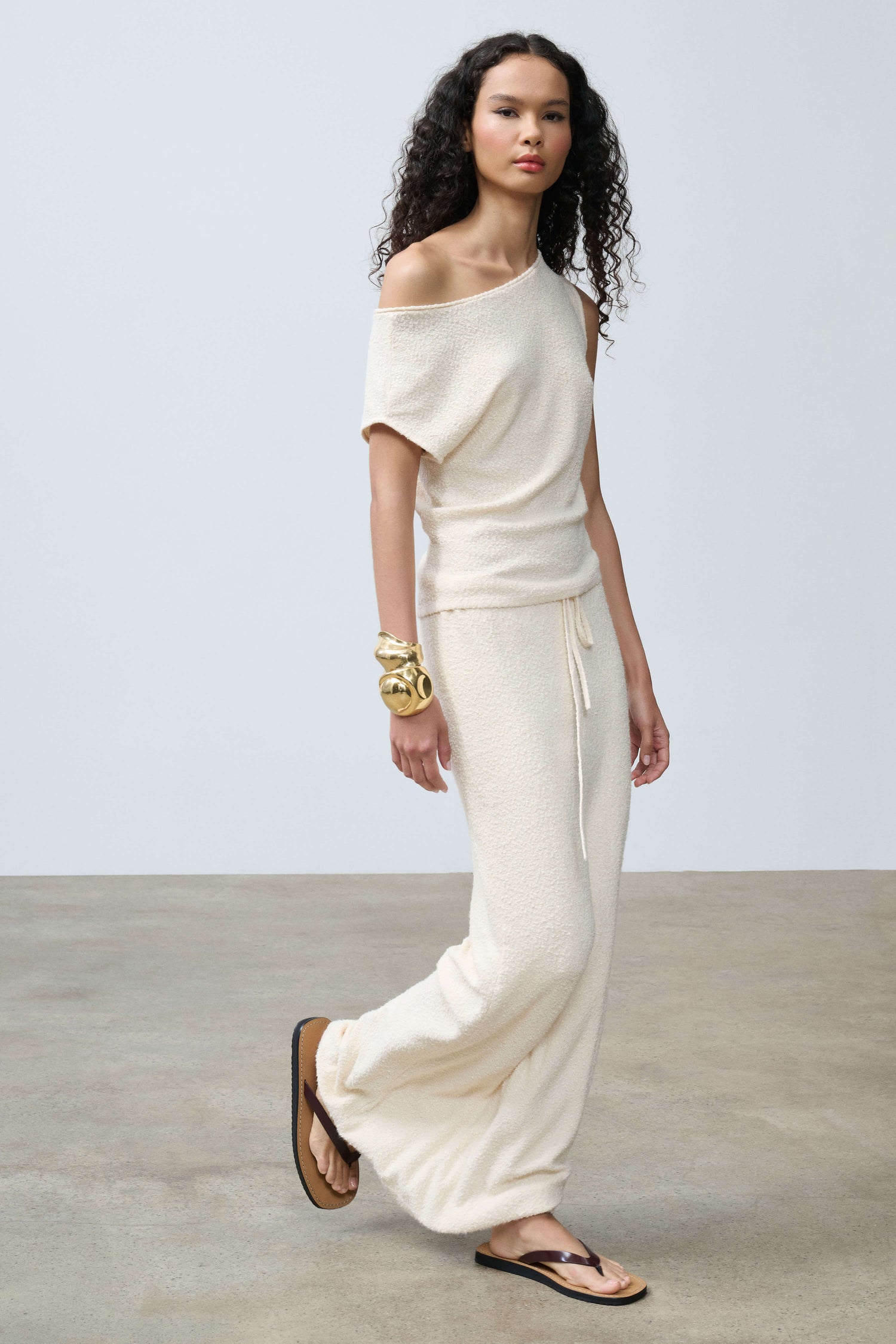 Tamilore Textured Knit Skirt